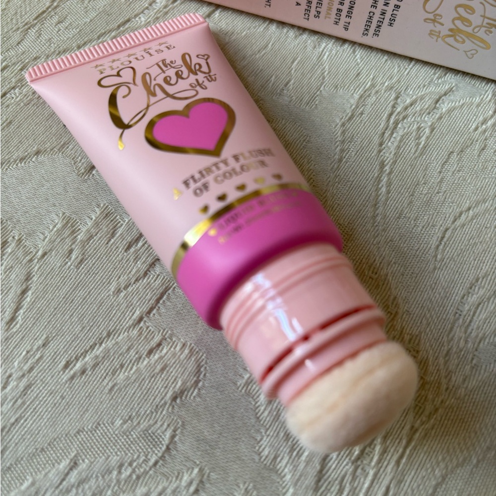P. Louise Cheek of It Liquid Cream Blush in Princess Treatment BNIB